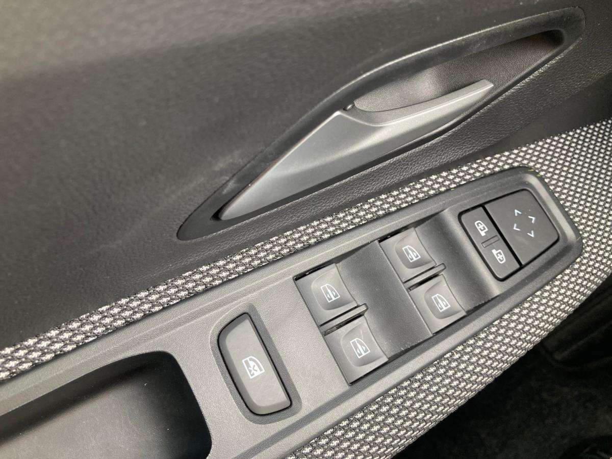 dacia-sandero-2024-gpl-999cc