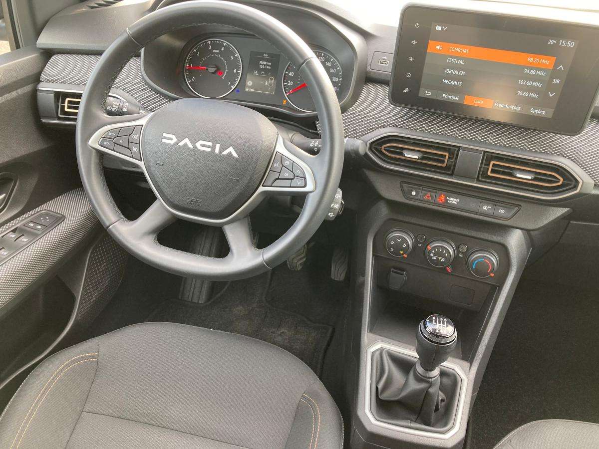 dacia-sandero-2024-gpl-999cc