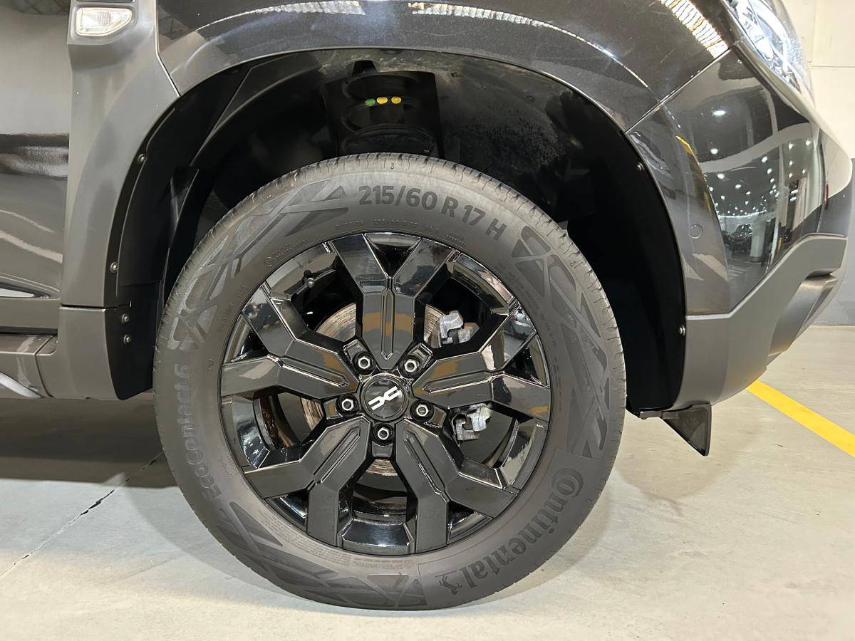 dacia-duster-2023-gpl-999cc