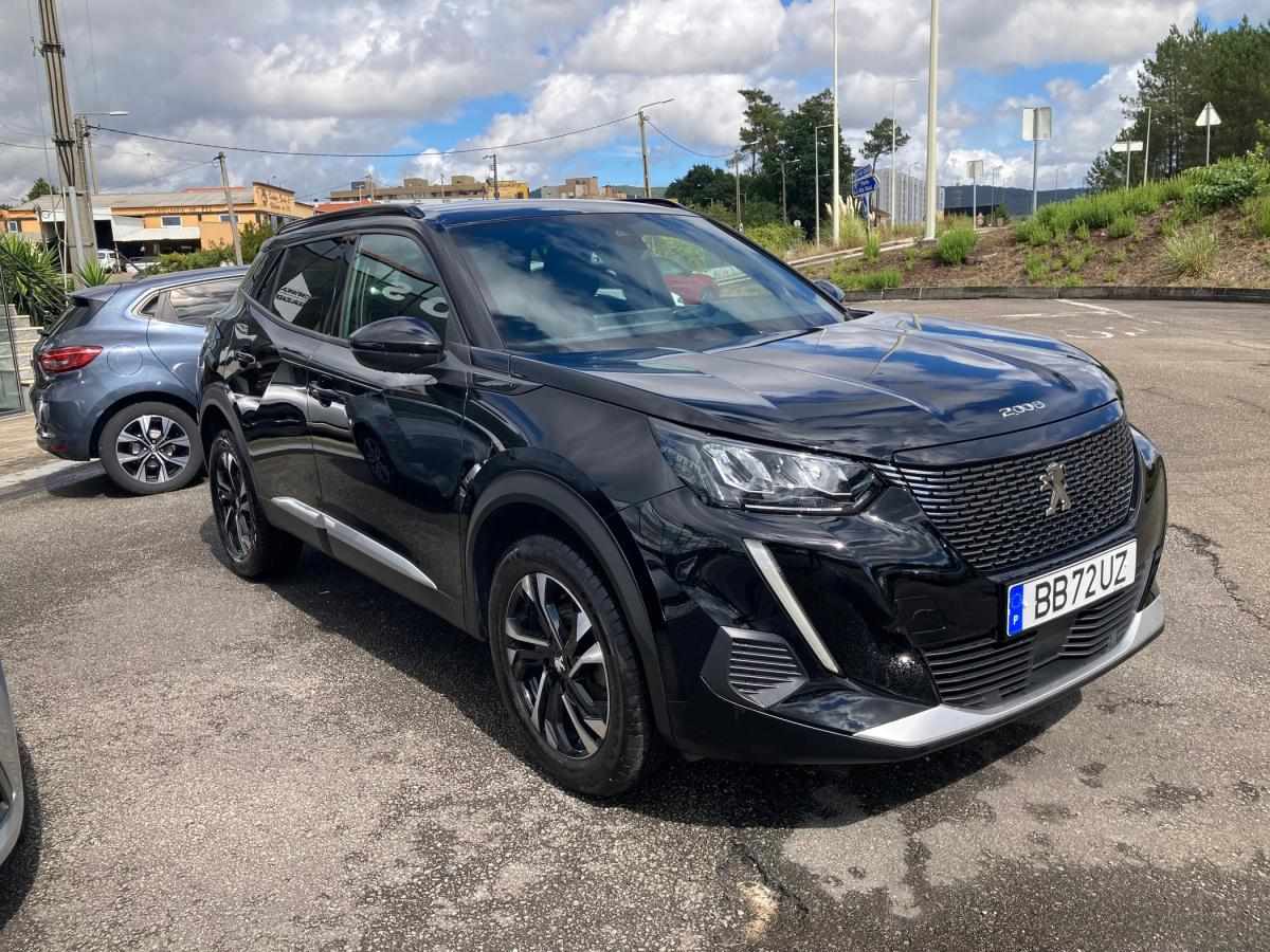 peugeot-2008-2023-gasolina-1199cc