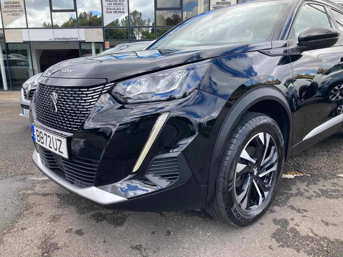 peugeot-2008-2023-gasolina-1199cc