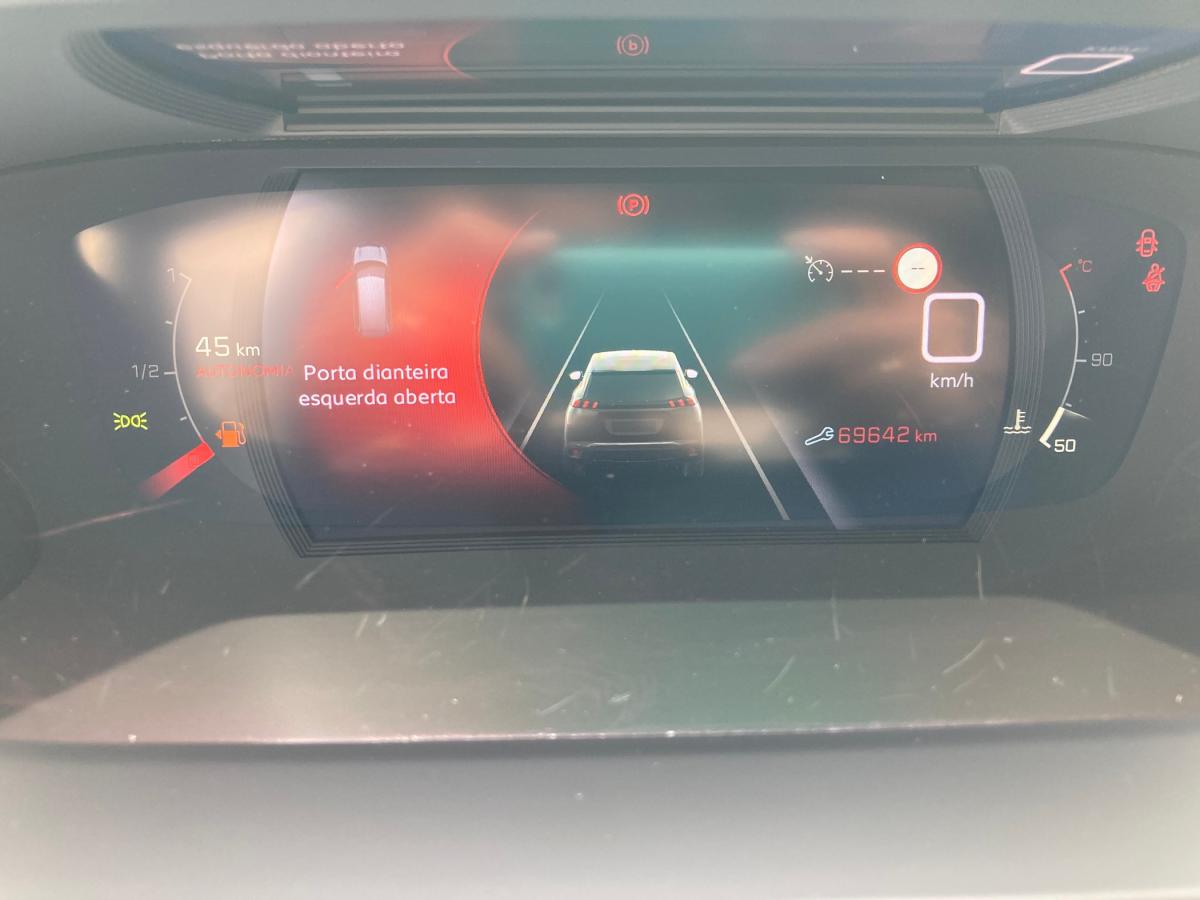 peugeot-2008-2023-gasolina-1199cc