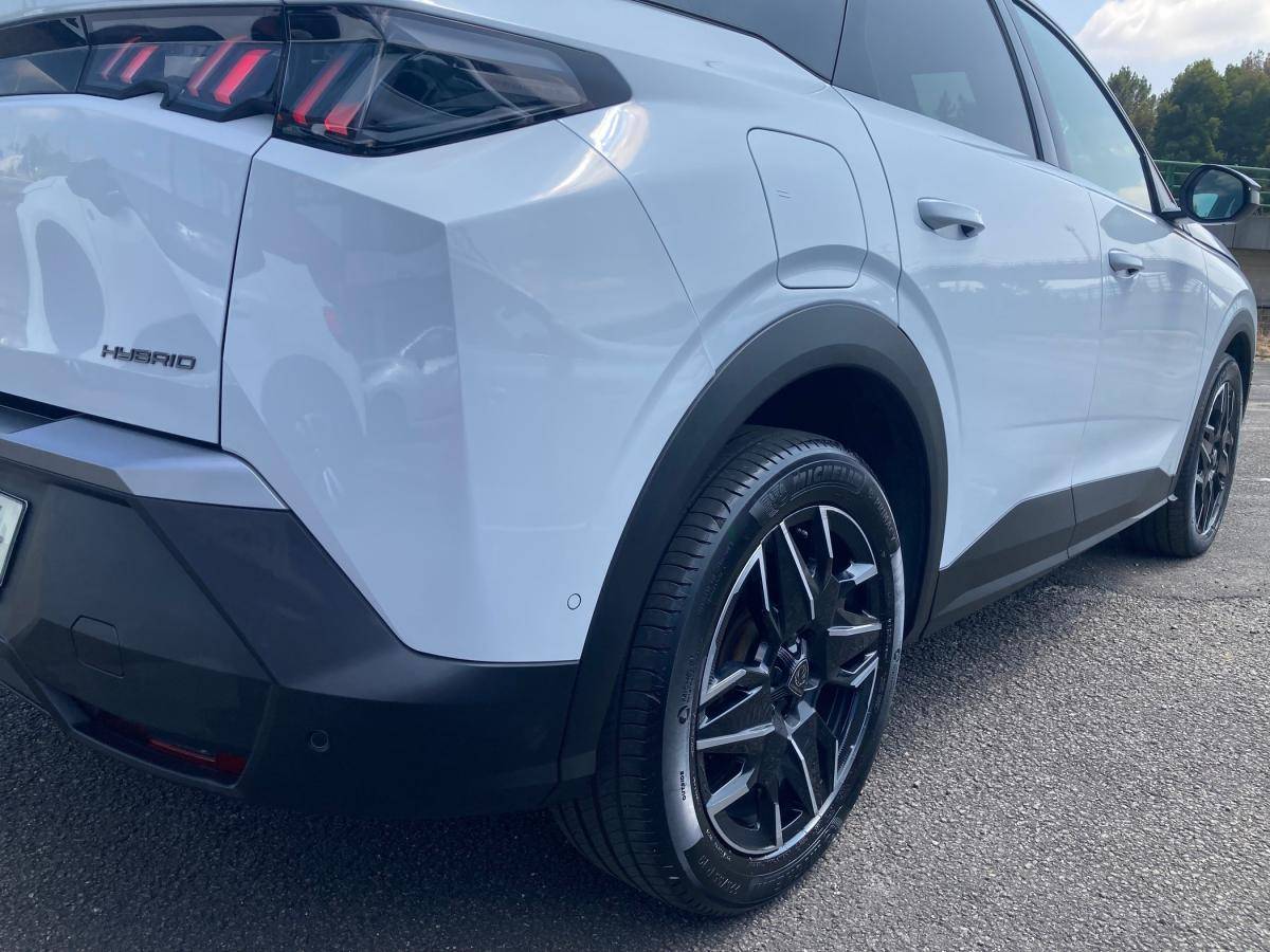 peugeot-3008-2025-gasolina-1199cc