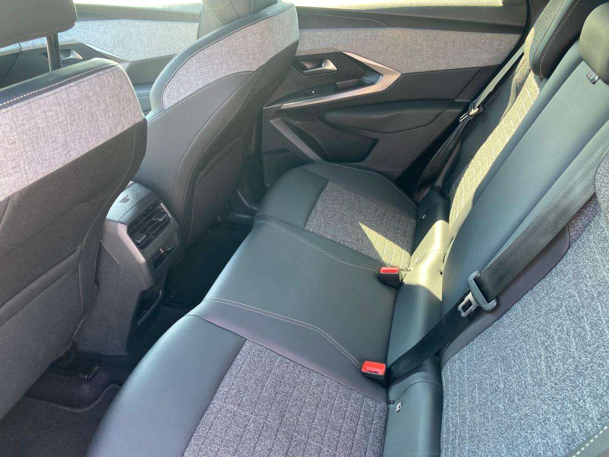 peugeot-3008-2025-gasolina-1199cc