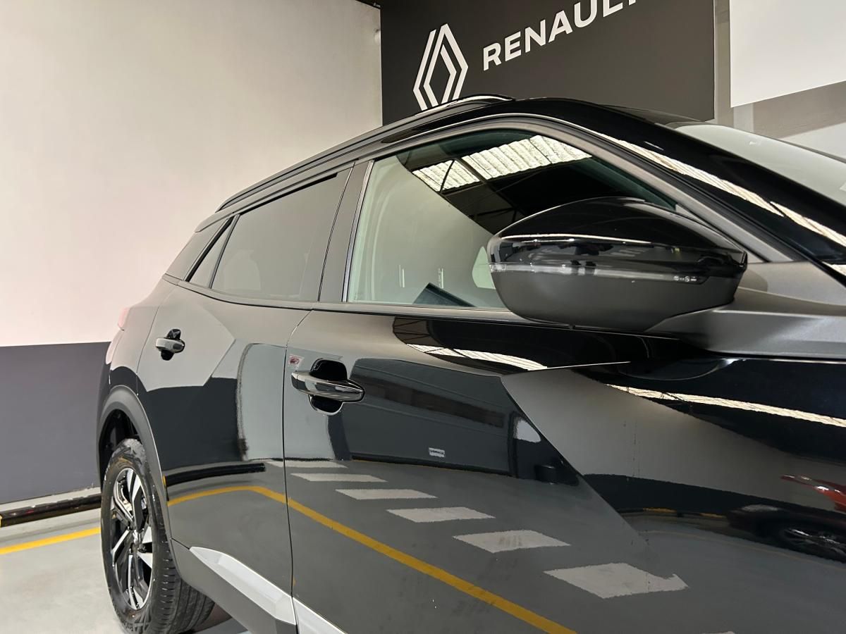 peugeot-2008-2023-gasolina-1199cc