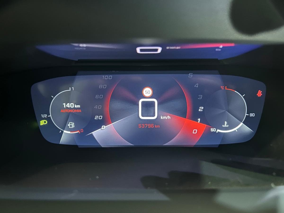 peugeot-2008-2023-gasolina-1199cc