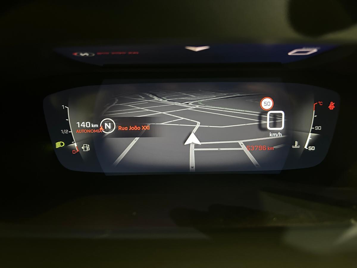peugeot-2008-2023-gasolina-1199cc