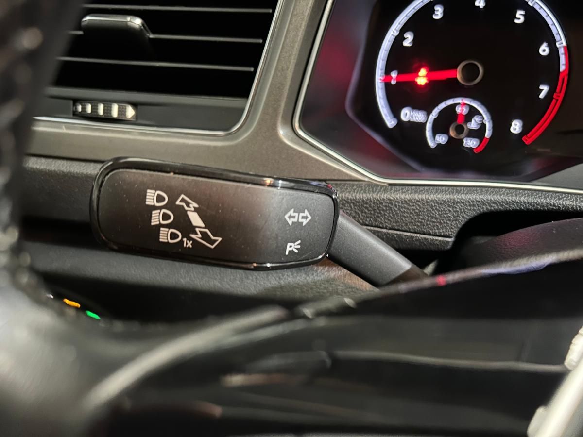 volkswagen-t-roc-2021-gasolina-999cc