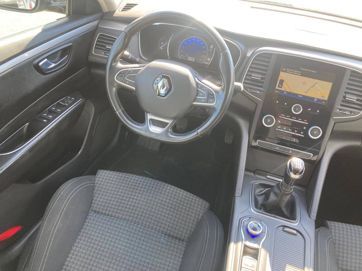 renault-talisman-sport-tourer-2018-diesel-1461cc