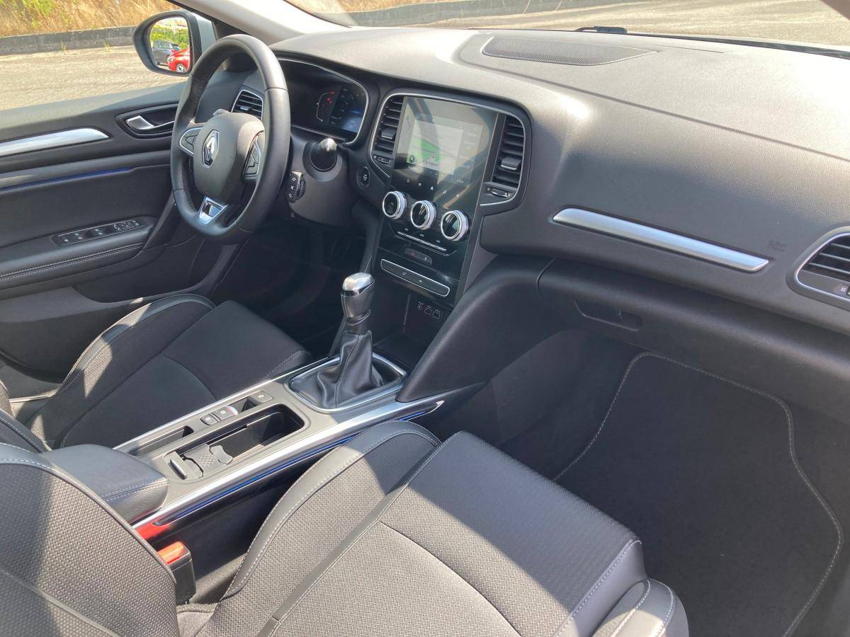 renault-megane-sport-tourer-2022-diesel-1461cc