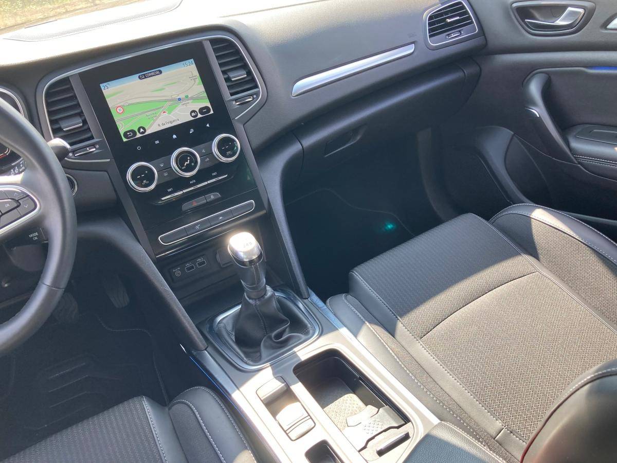 renault-megane-sport-tourer-2022-diesel-1461cc