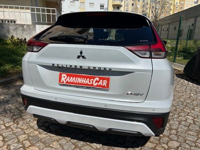 mitsubishi-eclipse-cross-2022-hibrido-a-gasolina-2360cc