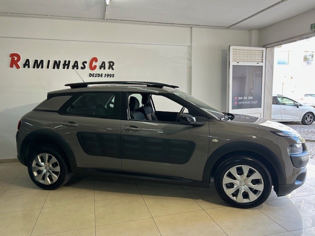 citroen-c4-cactus-2015-diesel-1560cc
