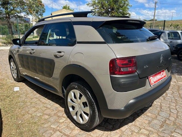 citroen-c4-cactus-2015-diesel-1560cc