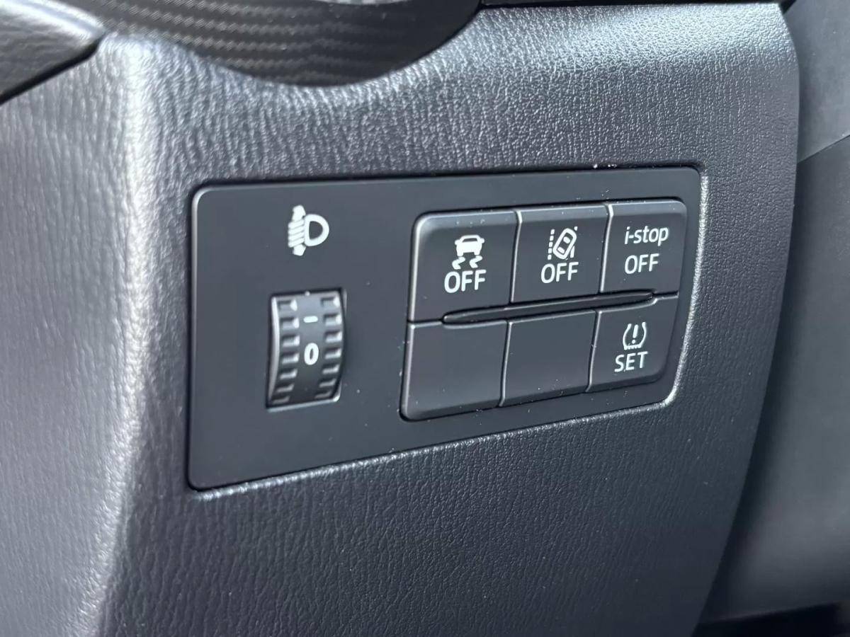 mazda-2-2019-gasolina-1496cc
