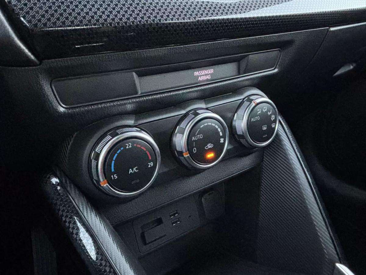 mazda-2-2019-gasolina-1496cc