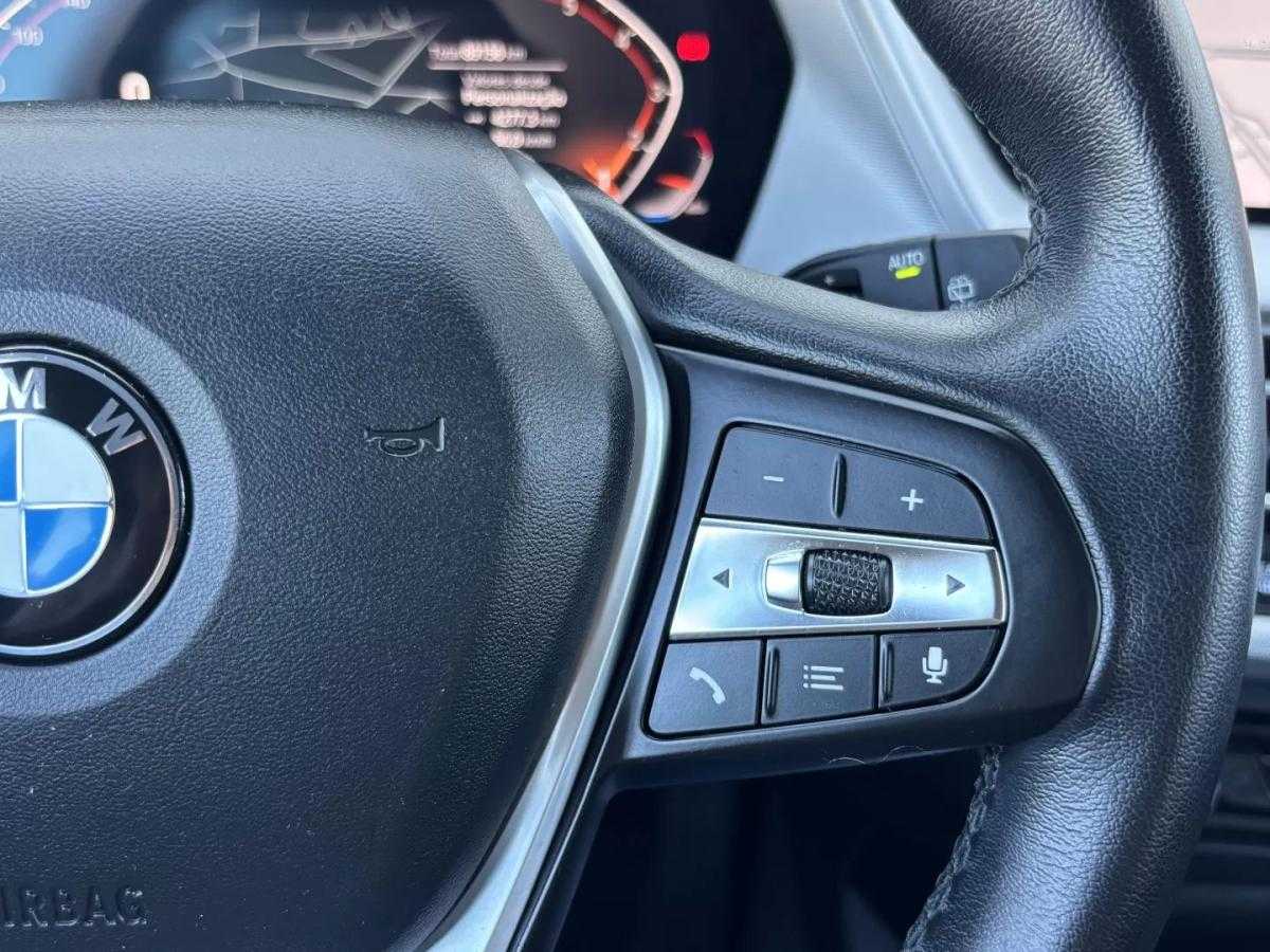 bmw-serie-1-2021-gasolina-1499cc