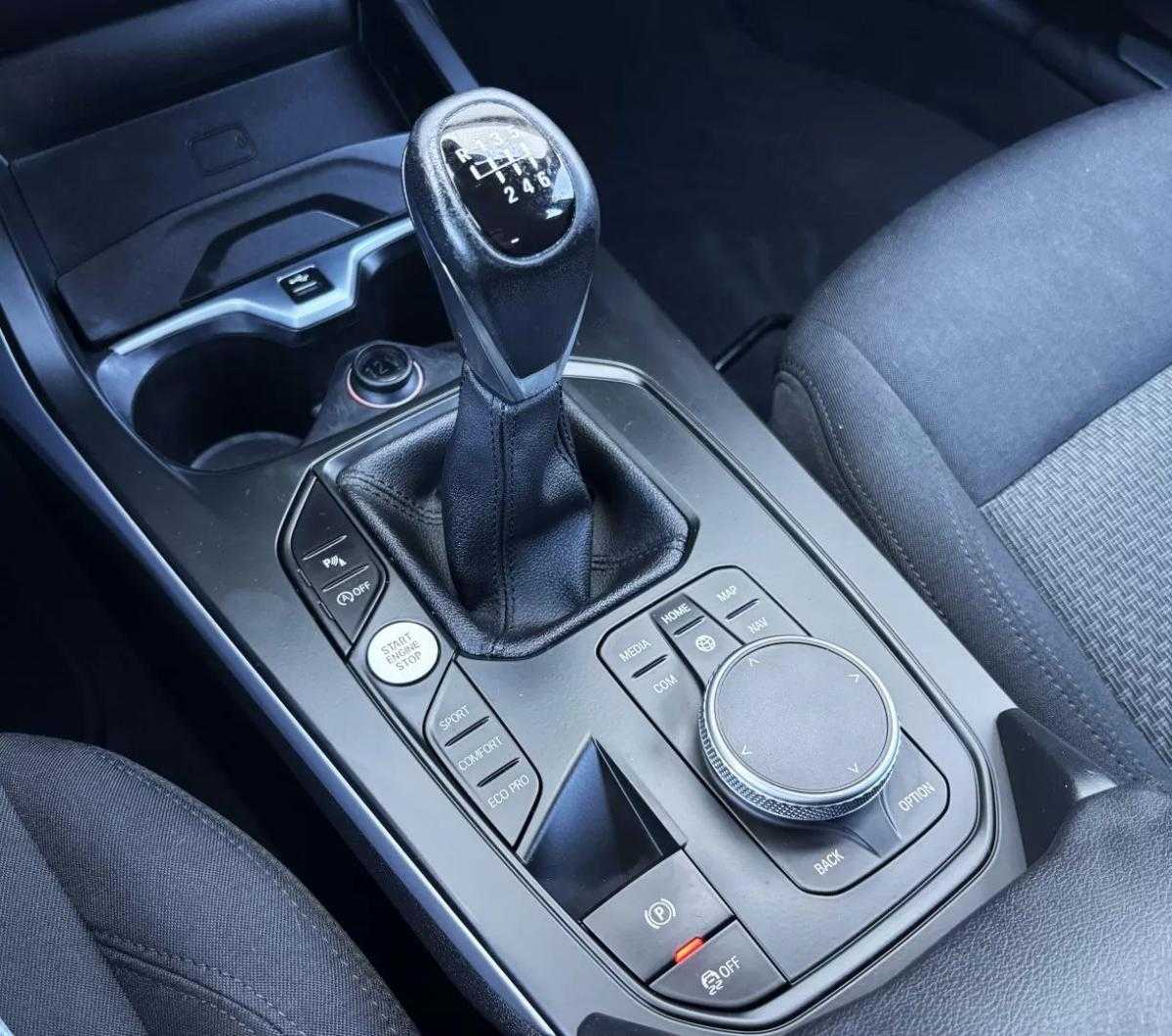 bmw-serie-1-2021-gasolina-1499cc