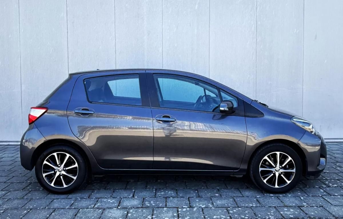 toyota-yaris-2020-gasolina-998cc