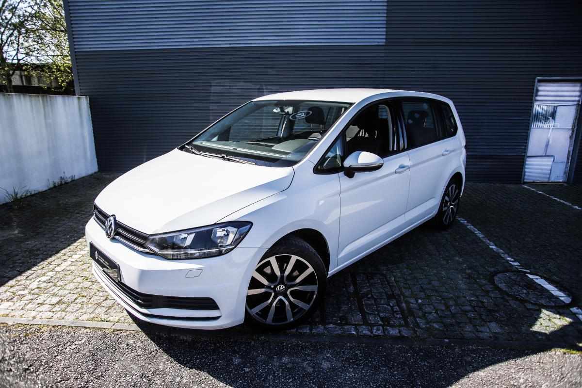 volkswagen-touran-1-6-tdi-bluemotion-2018-diesel-1598cc