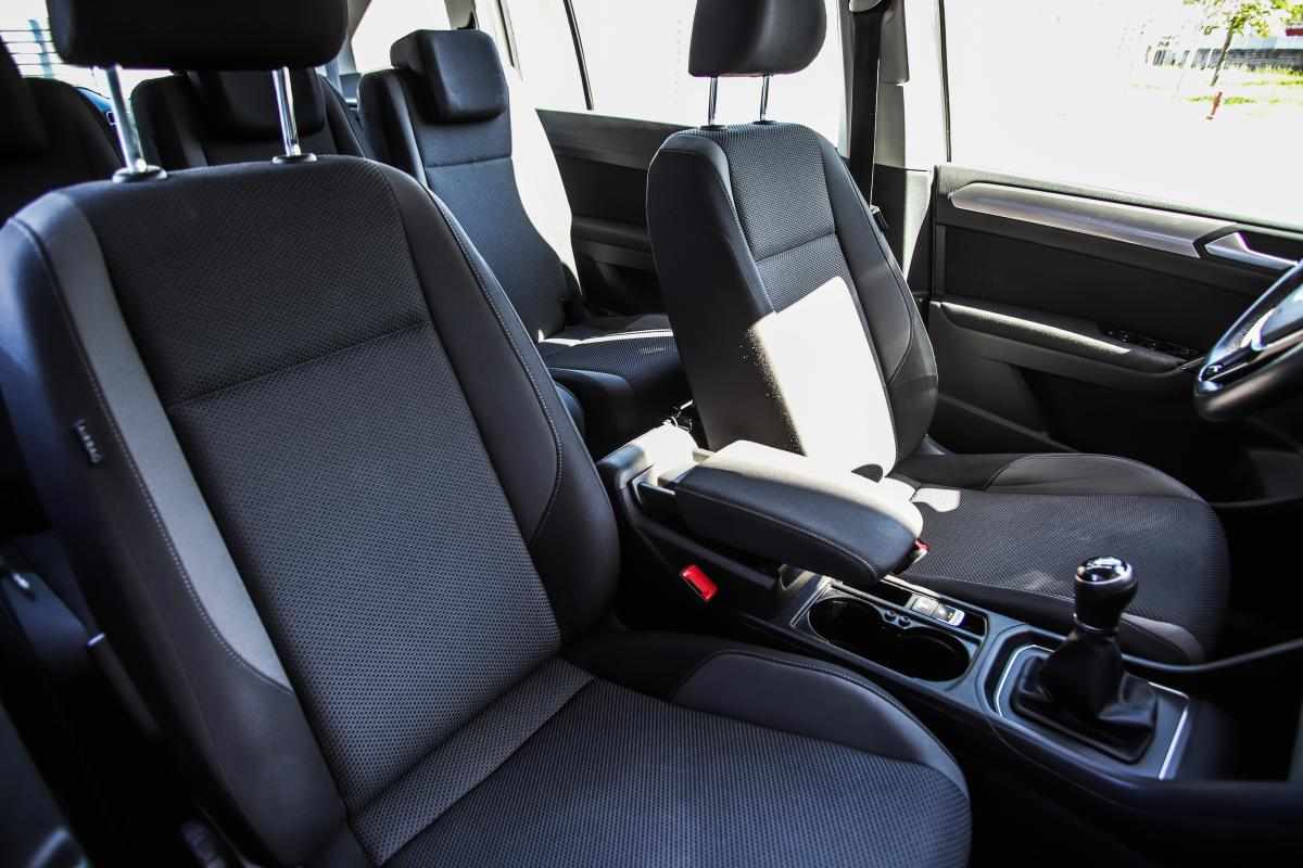 volkswagen-touran-1-6-tdi-bluemotion-2018-diesel-1598cc