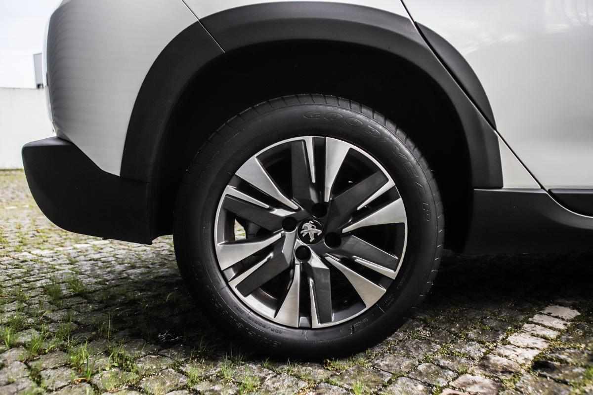 peugeot-2008-1-5-bluehdi-2019-diesel-1499cc
