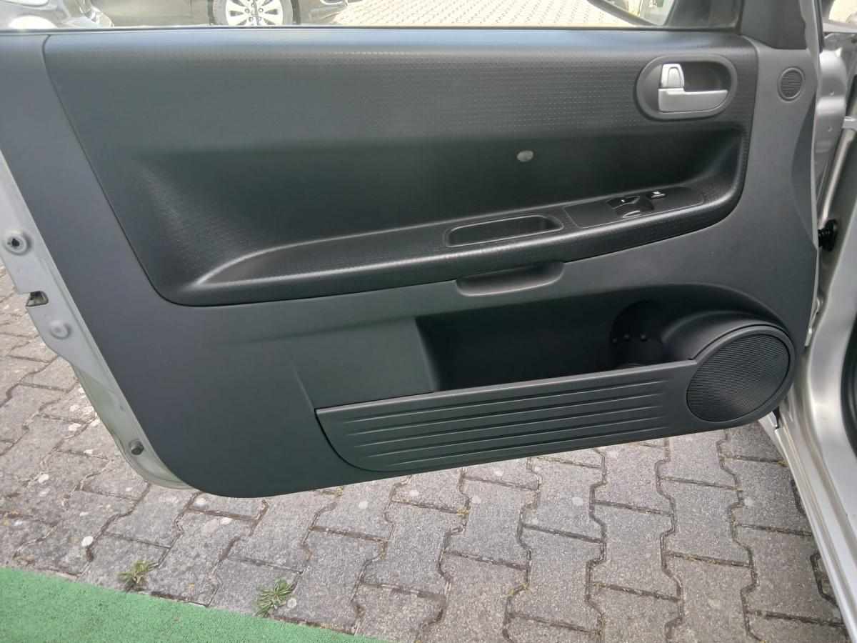 mitsubishi-colt-1-1-mpi-2007-gasolina-1124cc