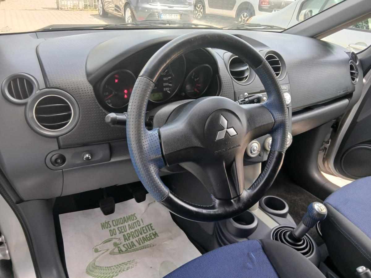 mitsubishi-colt-1-1-mpi-2007-gasolina-1124cc