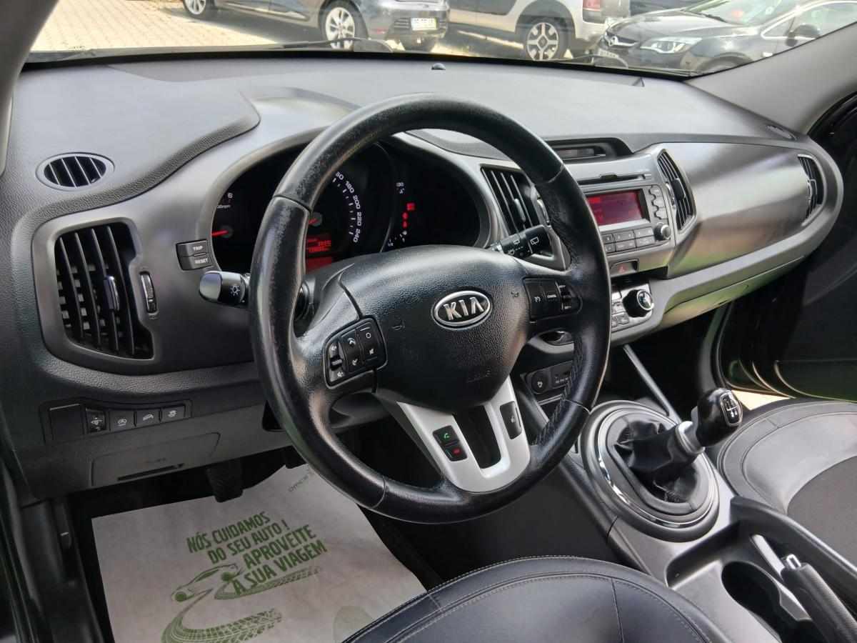 kia-sportage-1-7-crdi-2011-diesel-1685cc