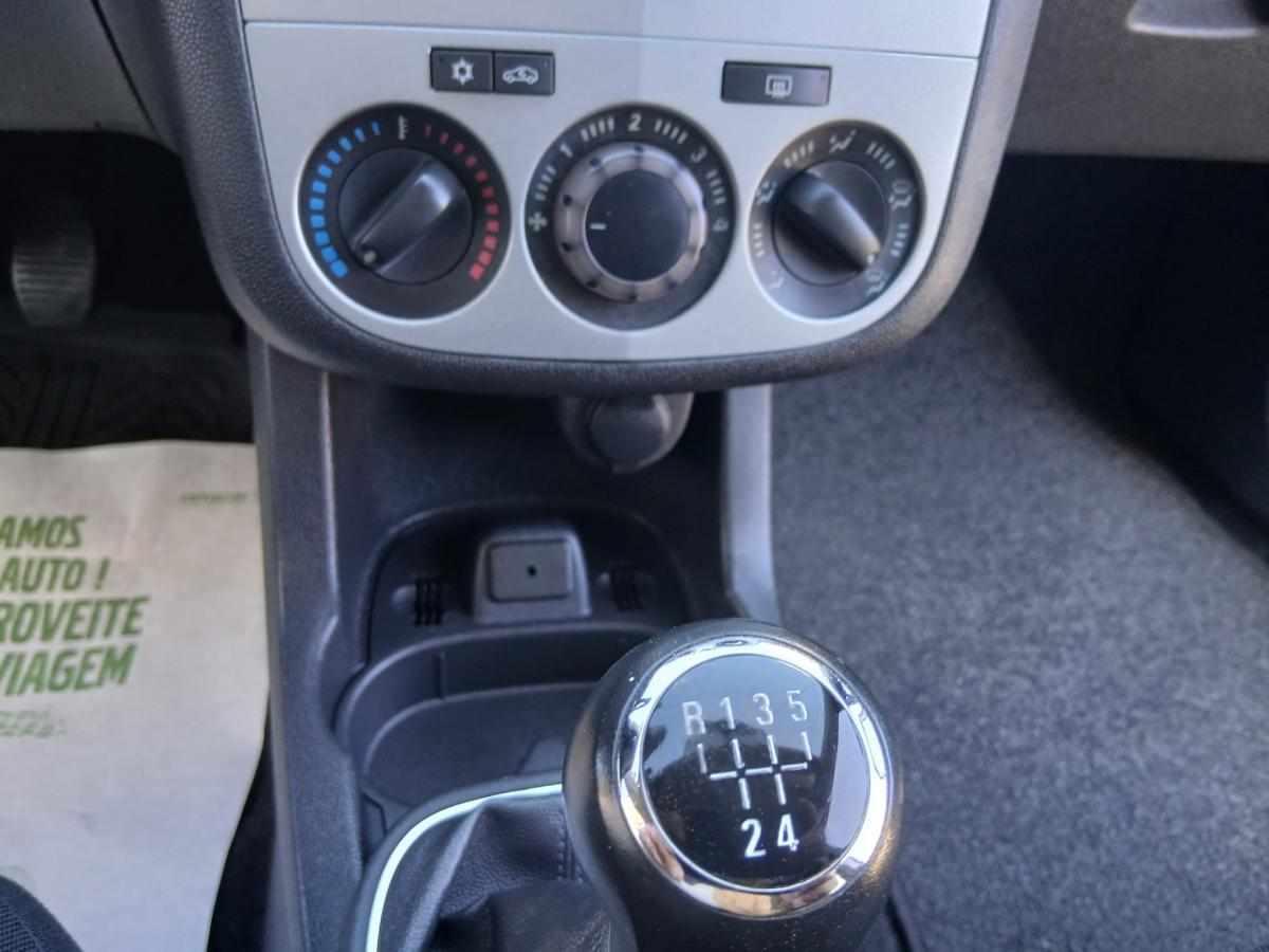 opel-corsa-1-2-2013-gasolina-1229cc