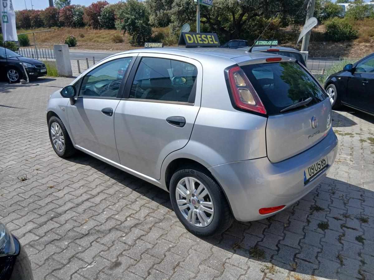 fiat-punto-1-3-multijet-2014-diesel-1248cc