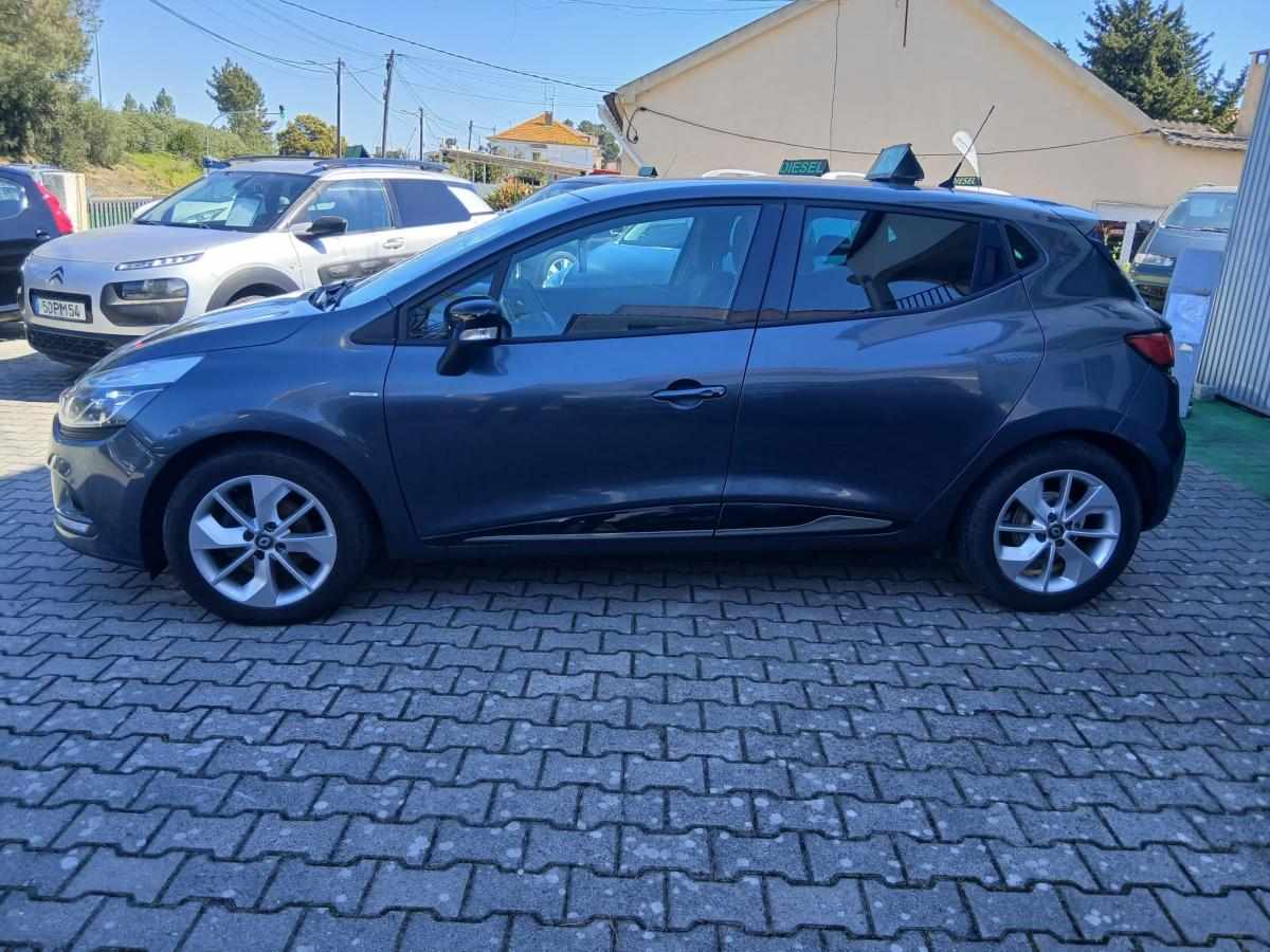 renault-clio-0-9-tce-2017-gasolina-898cc