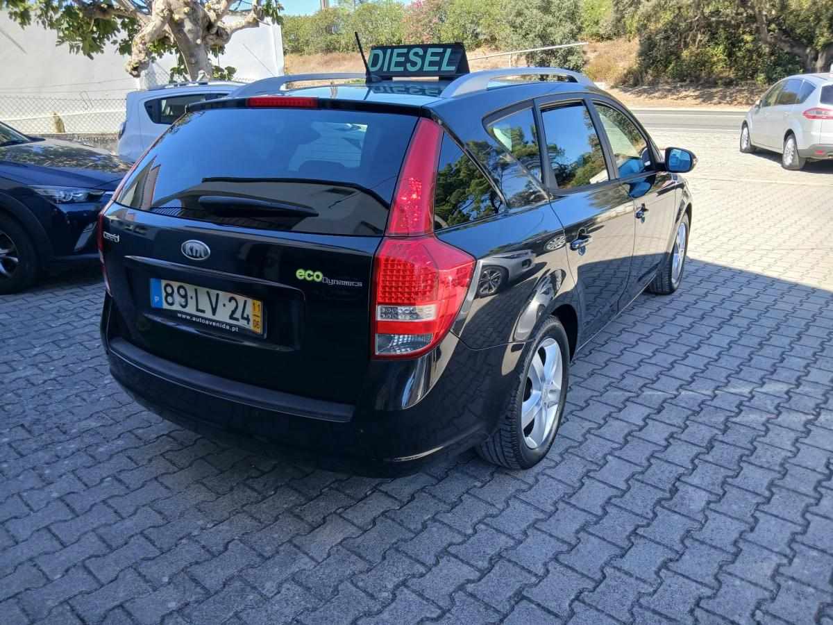kia-ceed-1-6-crdi-2011-diesel-1582cc