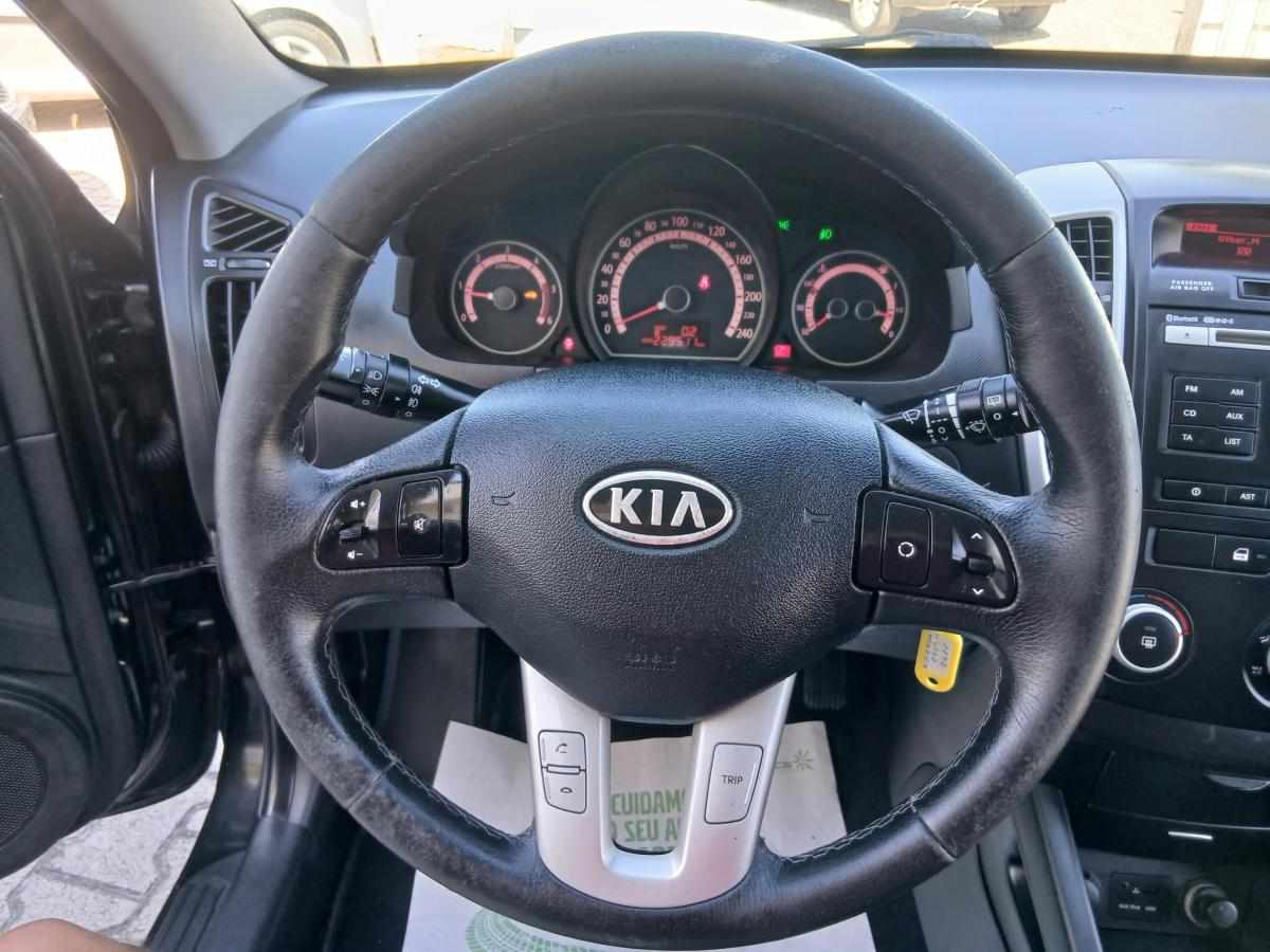 kia-ceed-1-6-crdi-2011-diesel-1582cc