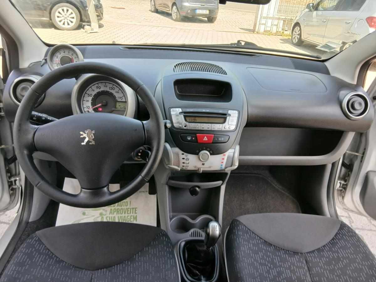peugeot-107-1-0-2011-gasolina-998cc