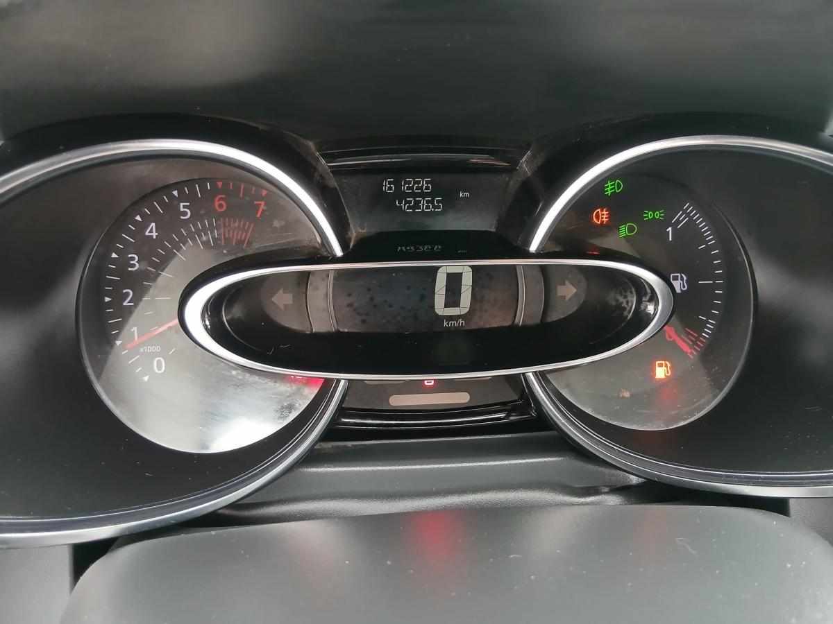 renault-clio-0-9-tce-2017-gasolina-898cc