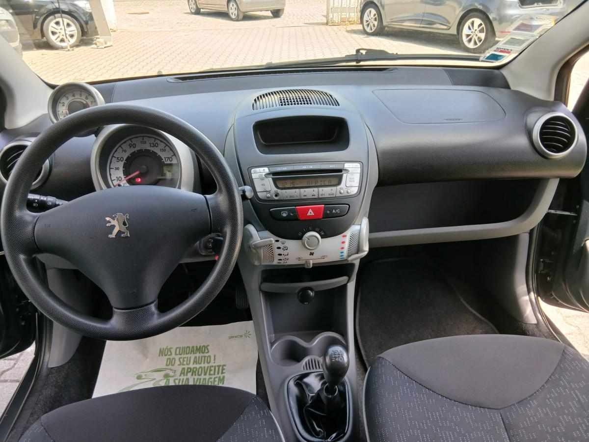 peugeot-107-1-0-2009-gasolina-998cc