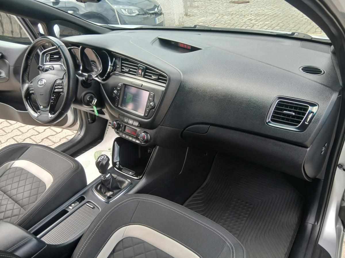 kia-ceed-1-6-crdi-2017-diesel-1582cc