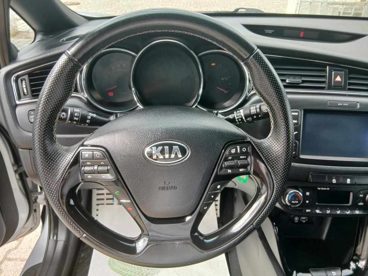 kia-ceed-1-6-crdi-2017-diesel-1582cc