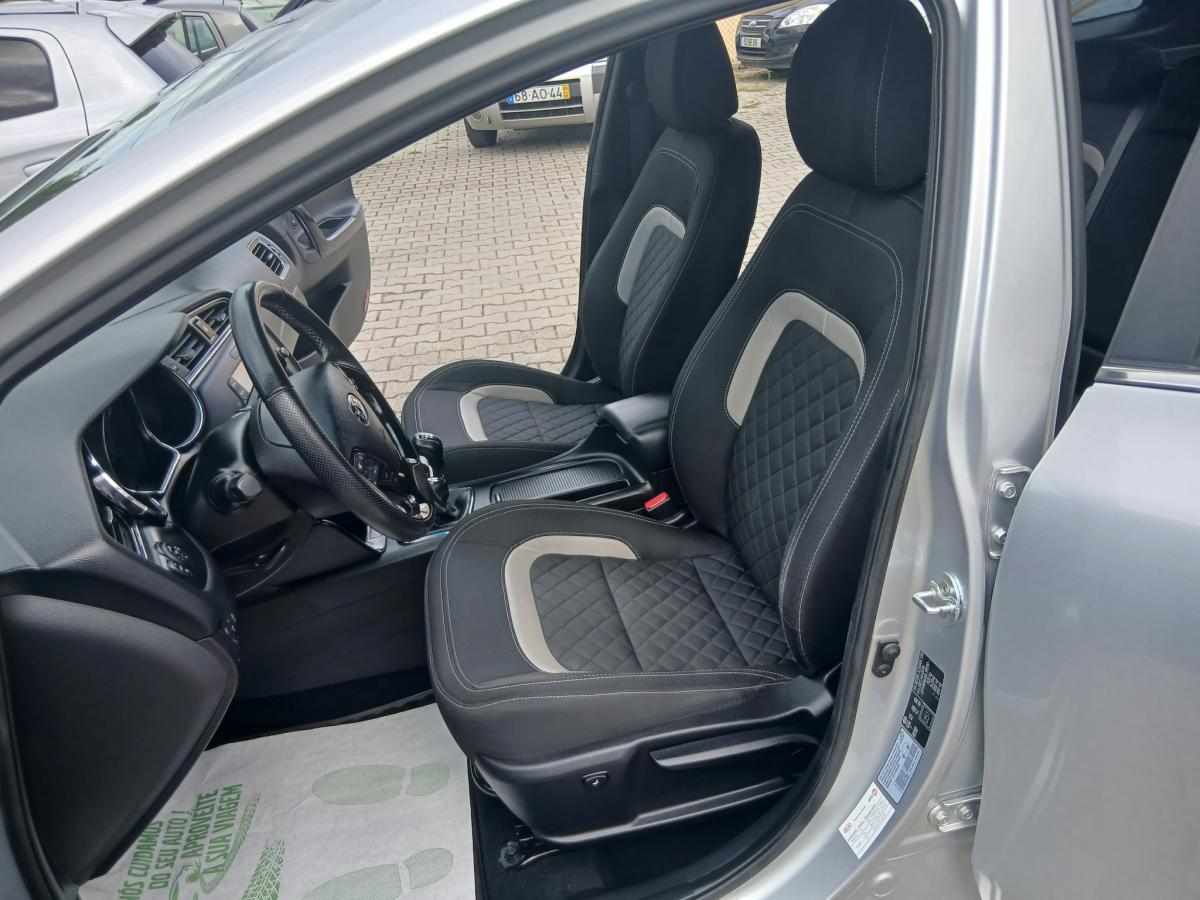 kia-ceed-1-6-crdi-2017-diesel-1582cc