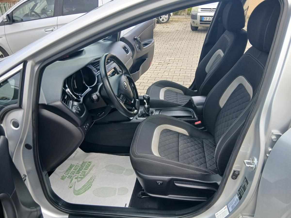 kia-ceed-1-6-crdi-2017-diesel-1582cc