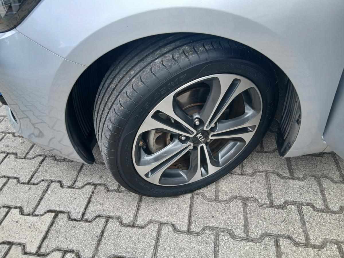 kia-ceed-1-6-crdi-2017-diesel-1582cc
