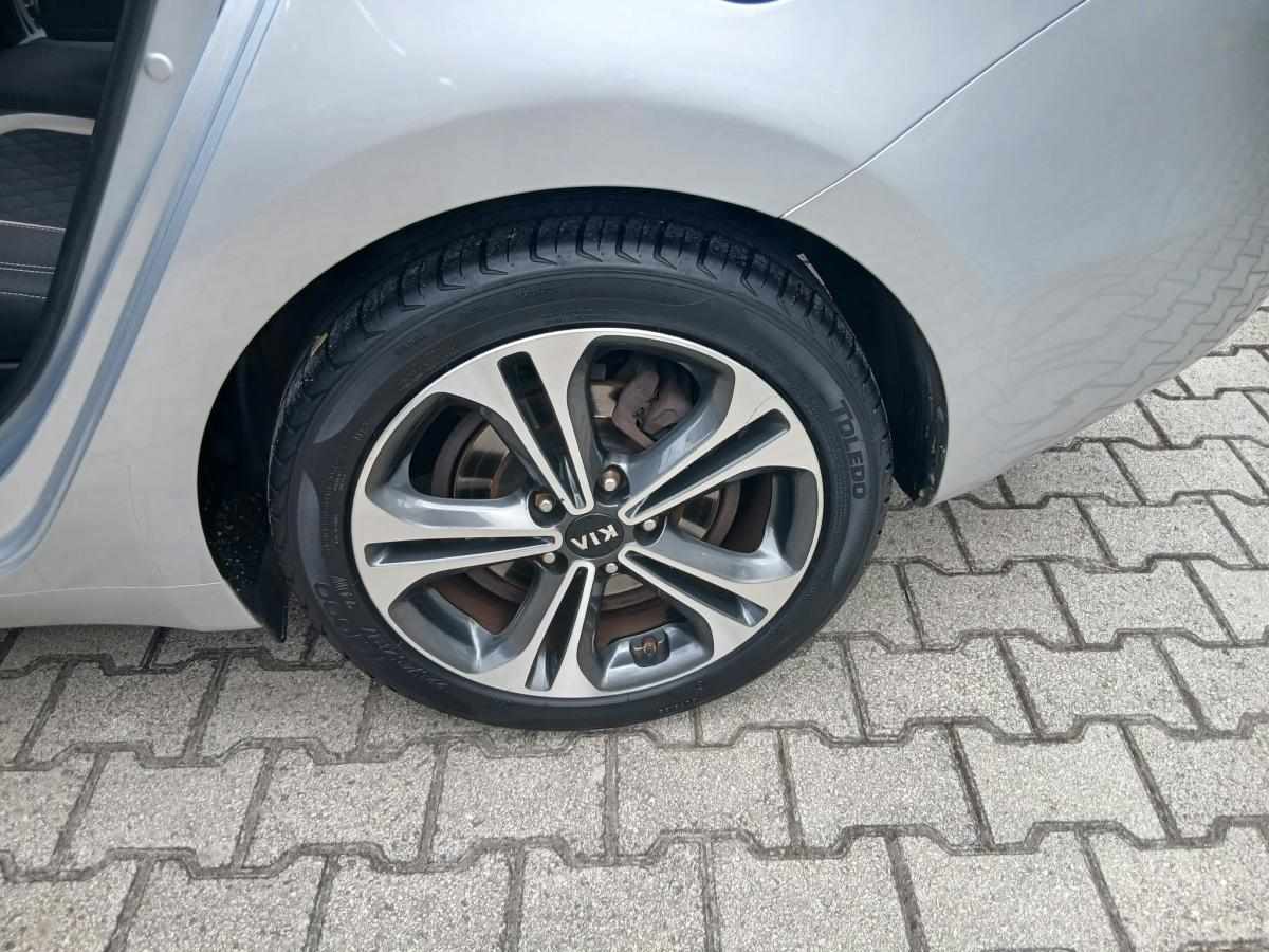 kia-ceed-1-6-crdi-2017-diesel-1582cc
