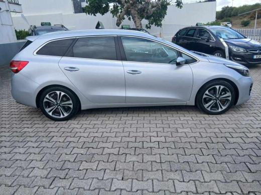 kia-ceed-1-6-crdi-2017-diesel-1582cc