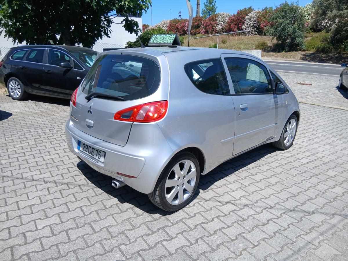 mitsubishi-colt-1-1-mpi-2007-gasolina-1124cc