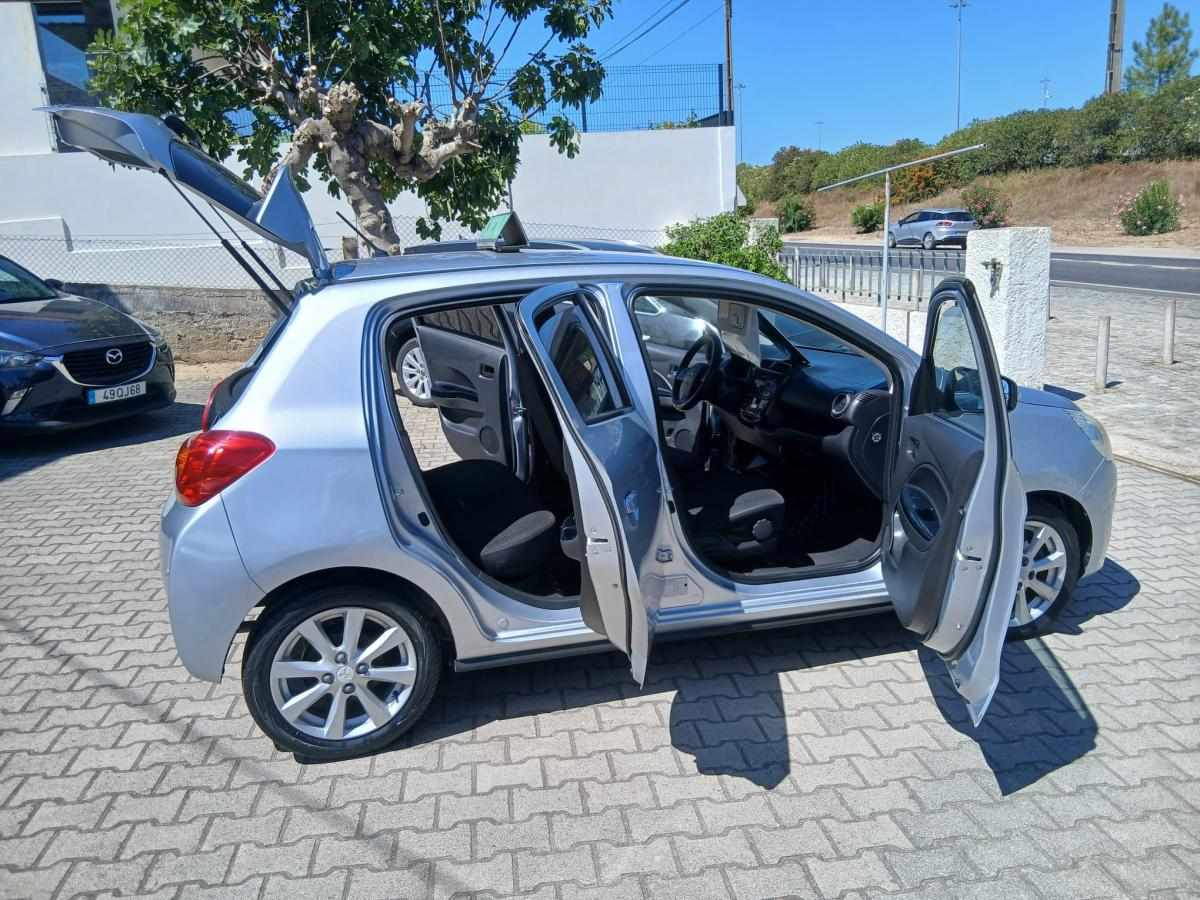 mitsubishi-space-star-1-2-2015-gasolina-1193cc