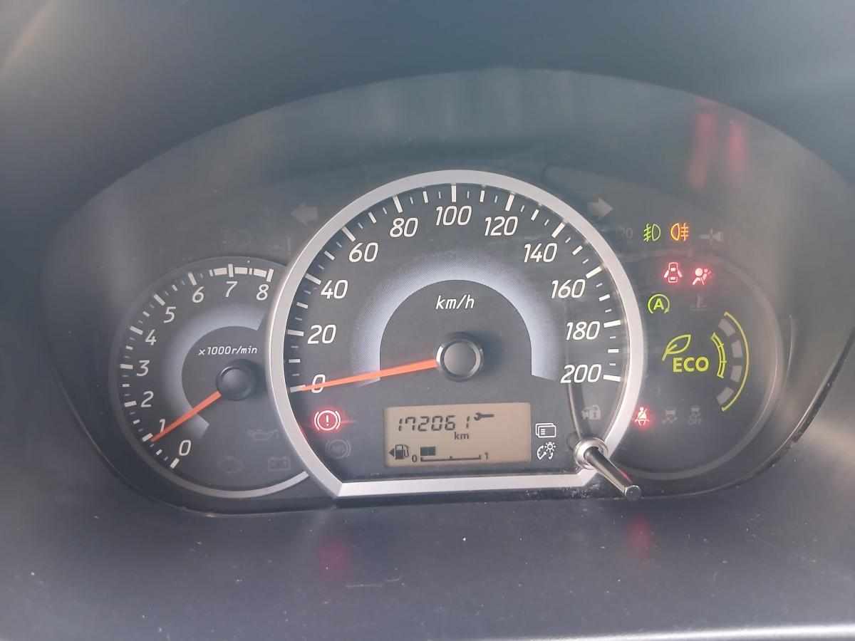 mitsubishi-space-star-1-2-2015-gasolina-1193cc