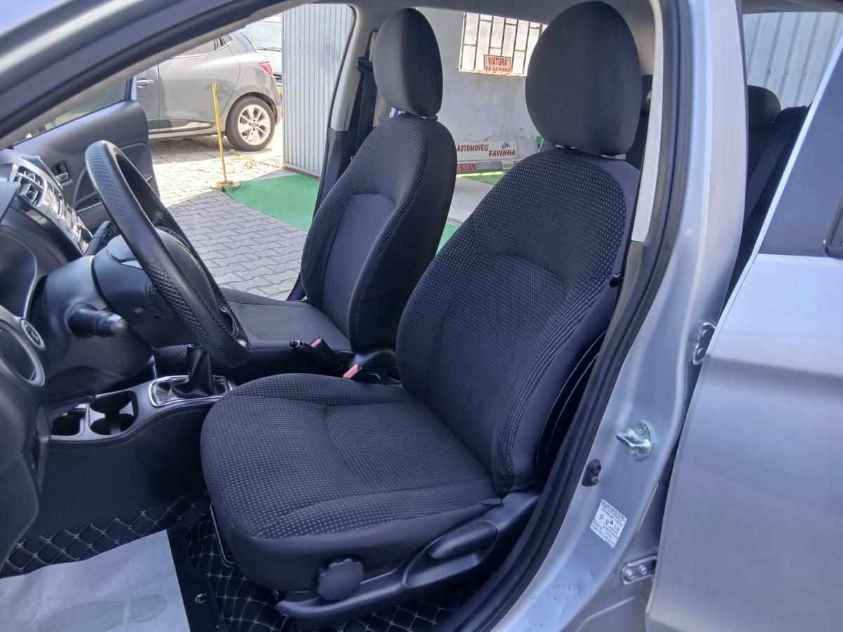 mitsubishi-space-star-1-2-2015-gasolina-1193cc