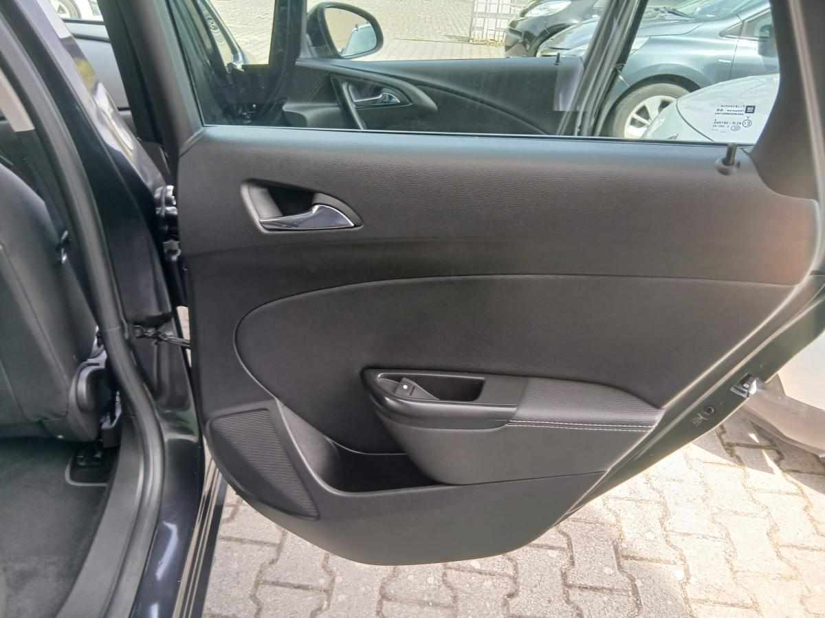 opel-astra-1-6-cdti-ecoflex-2015-diesel-1598cc