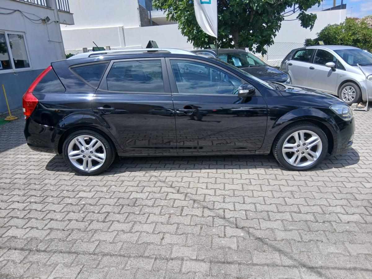 kia-ceed-1-6-crdi-2010-diesel-1582cc